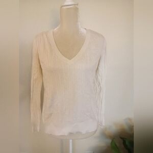 knit long sleeve shirt